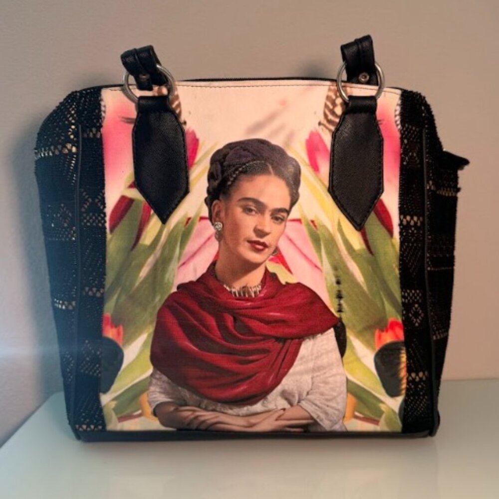 Frida Kahlo Portrait Tote Bag – Black Lace Detail & Floral Print